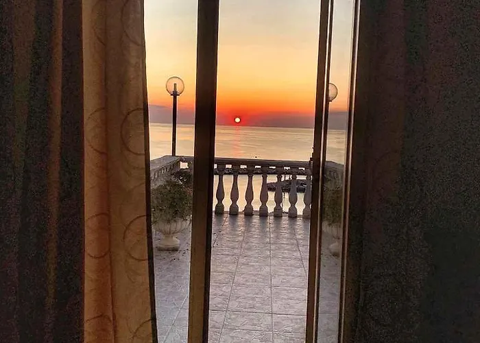 Tramonto شقة فندقية 3*