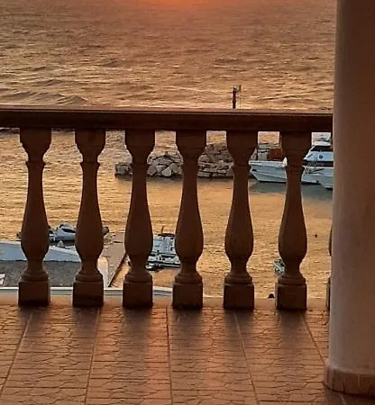 Aparthotel Tramonto *